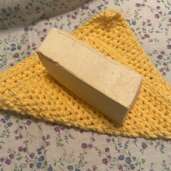 Large Soap & Cloth - Picture 5 of 6